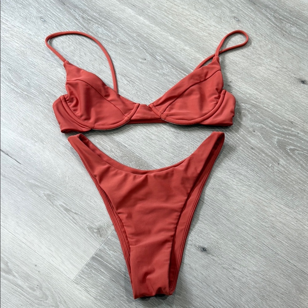 Benoa Swim Set